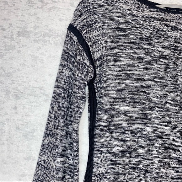 Athleta Retreat Marled Knit Grey Black Long Sleeve Sweater Tunic Dress XSP - Picture 8 of 11